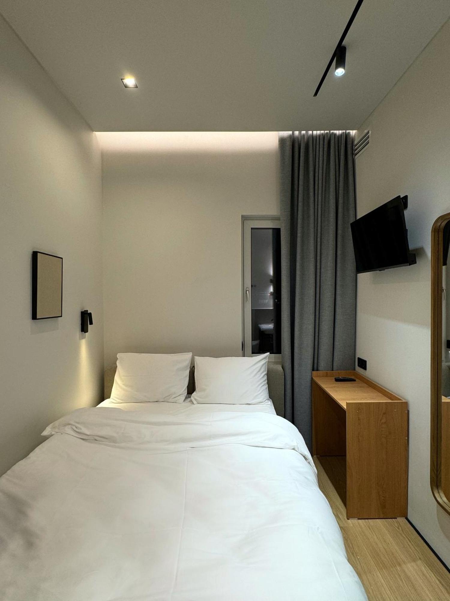 Mosh Mosh Boutique Hotel Almaty Bagian luar foto